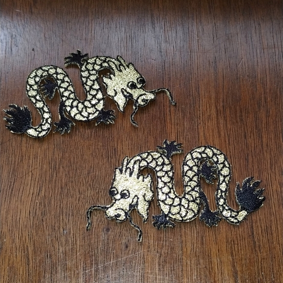 2 Dragon Patches - Picture 1 of 2